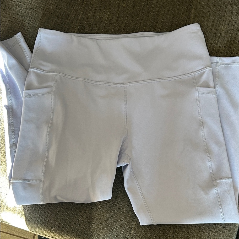 Constantly Varied Gear Women's White Capris